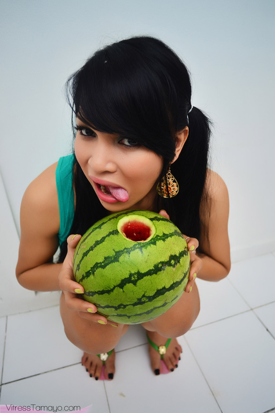 Free Sex Shemale Fuck A Watermelon 83